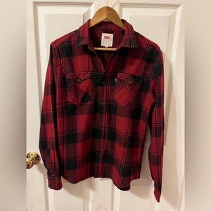 Levi brand, long sleeve plaid flannel shirt